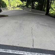 Gutter-Deck-and-Driveway-Cleaning-in-Travelers-Rest-SC 4